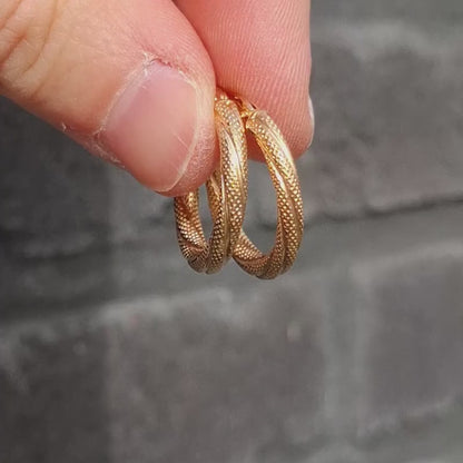 Vintage 9ct Gold Hoop Earrings by UnoAErre