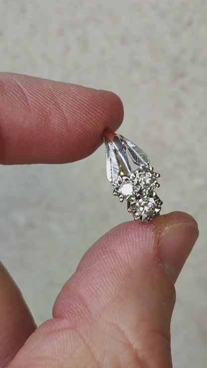 Art Deco Diamond Shamrock ring with Platinum Leaves and 18 Carat Gold